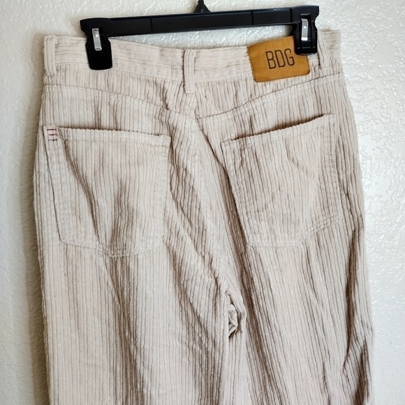 Urban Outfitters BDG high rise baggy corduroy pants sz 31 - Picture 8 of 10